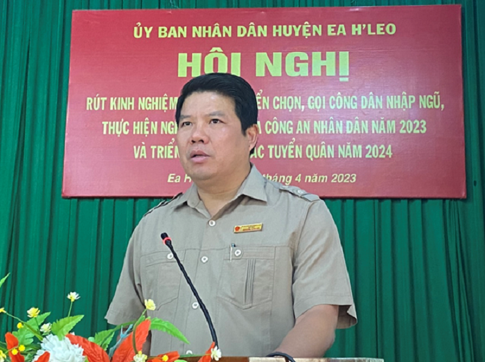 Hoi nghi rut kinh nghiem cong tac tuyen chon, goi cong dan nhap ngu 2